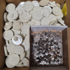 RF Hartetiketten R50 beige K mit Nadeln (gebraucht)
